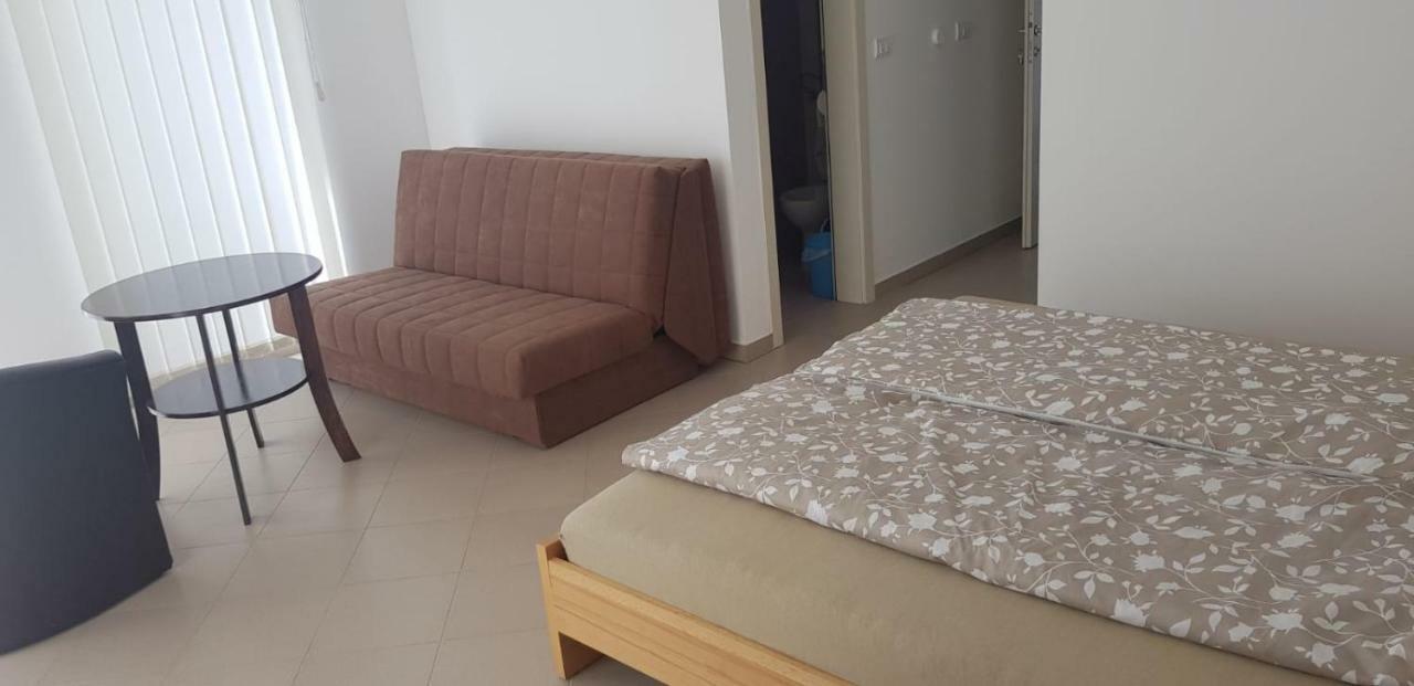 Sobe Emilija Hotel Veliko Gradiste Ngoại thất bức ảnh